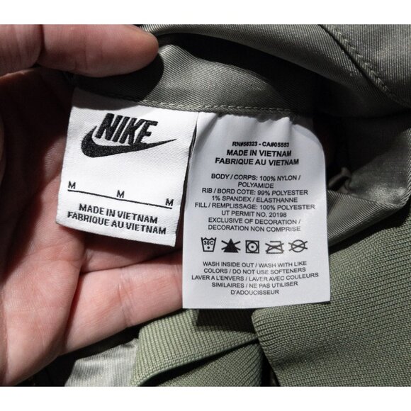 Nike Sportswear Reversible Bomber Jacket Women's Medium Quilted Green FN3168-386 - Picture 4 of 16